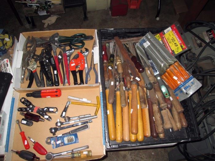 Garage: