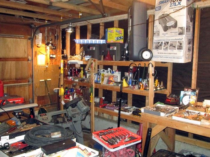 Garage: