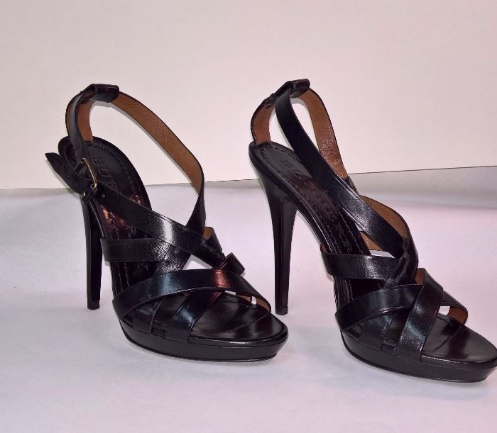 26 -  Burberry Black Leather Bridle Sandals                 Never Worn     Size 38   