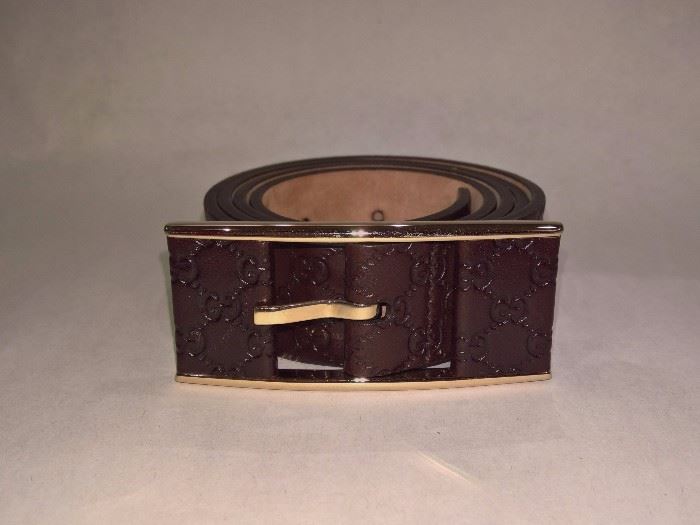 CL 24 - Gucci Chocolate Thin Leather Belt  Size 34    
