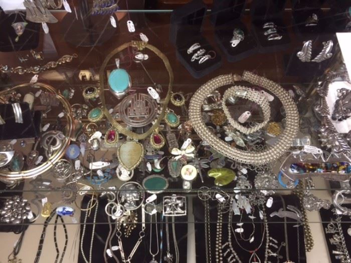 Silver Necklaces, Pendants, Bracelets, and Rings