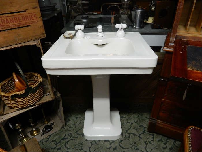 Ca. 1916 pedestal sink with original hardware. Very fine cond.