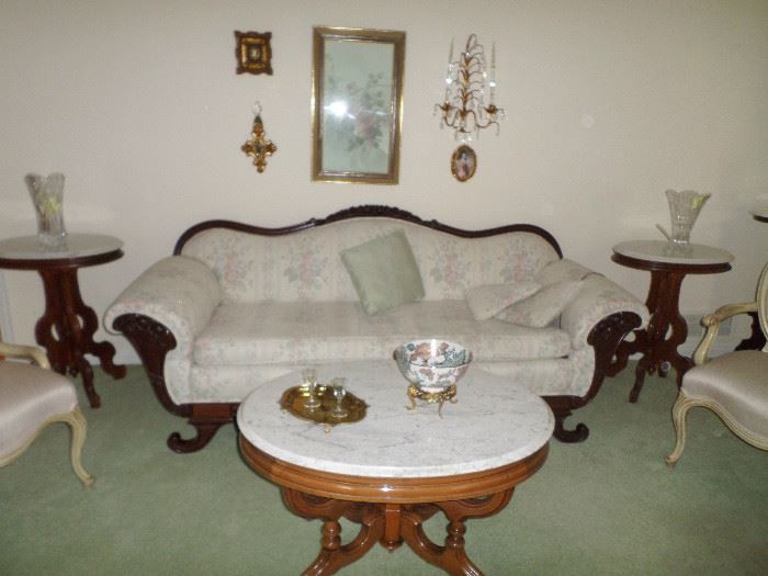Victorian living room furniture