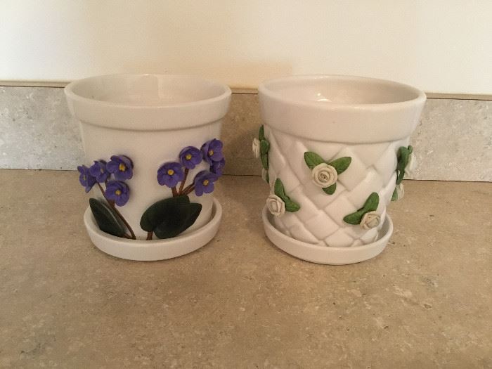  Teleflora Ceramic Flower Pots  http://www.ctonlineauctions.com/detail.asp?id=656923