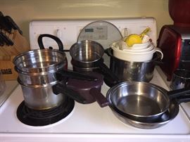Stainless cookware