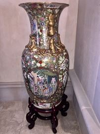 3 1/2 Ft Glazed Ceramic Asian urn with stand--so fine