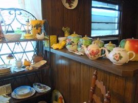 Kitchenware, Ceramics