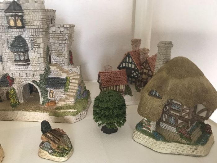 David Winters 
 English cottage, Castle collectibles 