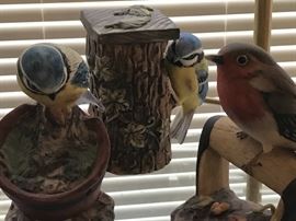 Porcelain birds