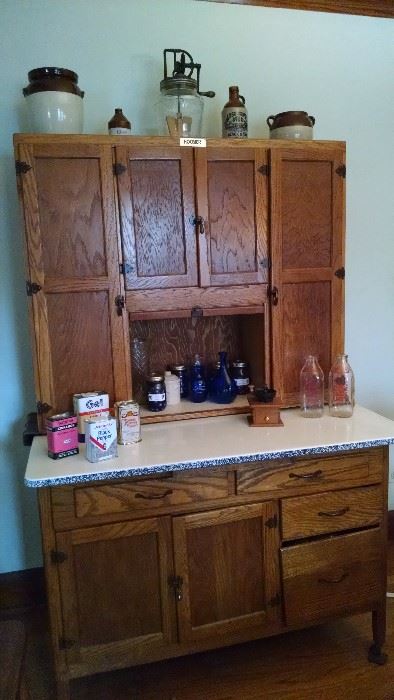 COUNTRY HOOSIER CABINET