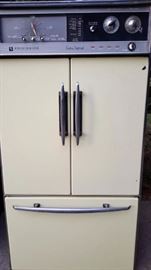 circa 1958, Vintage Frigidaire Grill