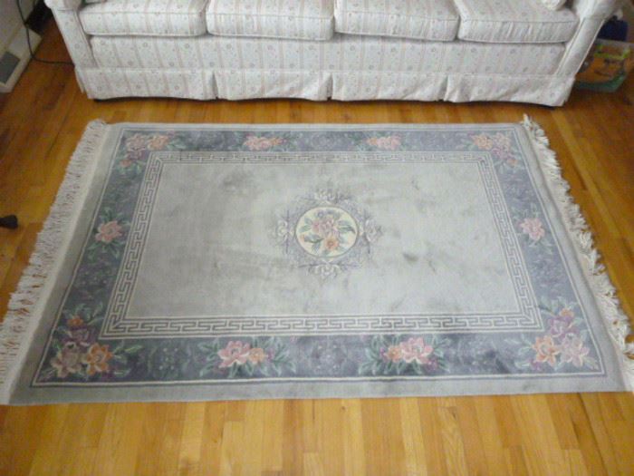  Oriental Rug  http://www.ctonlineauctions.com/detail.asp?id=652370