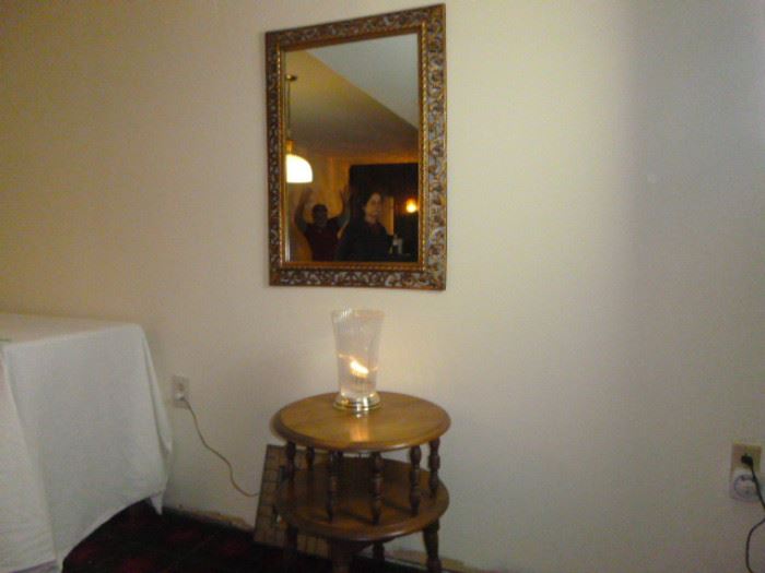  Accent Table with Mirrors  http://www.ctonlineauctions.com/detail.asp?id=652517