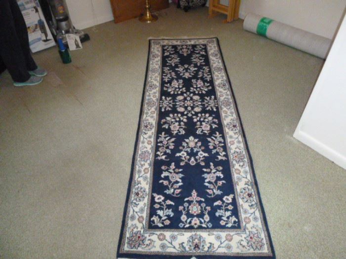  Oriental Style Runner  http://www.ctonlineauctions.com/detail.asp?id=652575