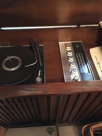 Old record player - am/fm console