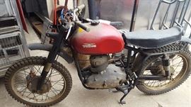 Antique Italian bike Guazoni