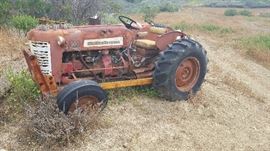 antique tractor runs