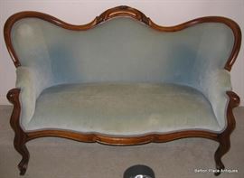 Victorian Love Seat [Velvet is faded }