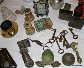 Many smalls of interest in this Sale, more to come