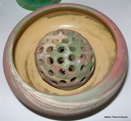 Silver Springs Florida Pottery dish with matching Flower Frog