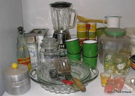 Mixed assortment of Kitchen Items
