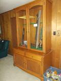 10 GUN SLOT CABINET