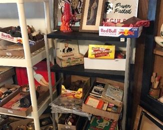 Collectibles, Advertising, Post Cards, Periodicals, Vintage and Antique Toys