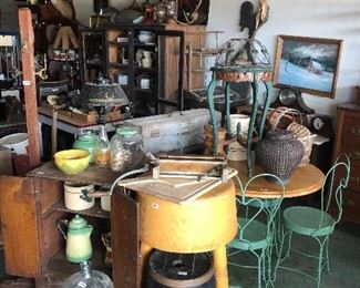 Butcher block, Vintage ice cream set, etc. 