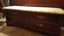 Lane cedar chest