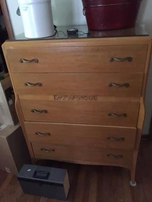 rway chest of drawers