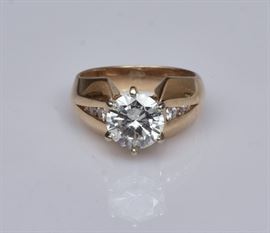 14k Gold Diamond Solitaire Ring
with Steiner's Jewelry appraisal indicating
2.06 ct center stone, I color, SI2
ring size 7 1/4, 5.3 dwt gross   Bid on-line November 10th -15th at www.fairfieldauction.com
