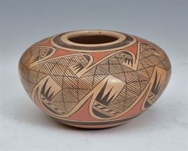 Fannie Nampeyo Hopi Pot
6 1/2" diameter, 3 3/4" high
signed, circa 1950   Bid on-line November 10th -15th at www.fairfieldauction.com