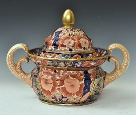 Mason's Potpourri
17" wide, 13" high
early 19th century    Bid on-line November 10th -15th at www.fairfieldauction.com