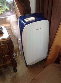 Honeywell Portable AC 