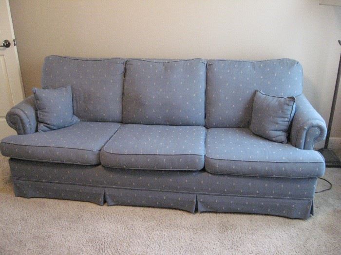 Broyhill Sleeper Sofa...