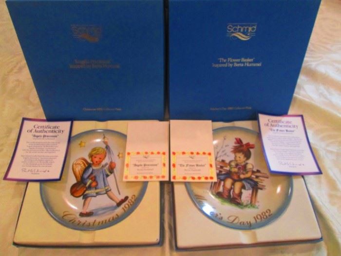 Awesome Hummel collection, plates from Schmid in original boxes with COAs