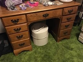 Thomasville Desk