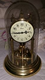 Sloan mantle clock