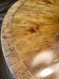 Detail - inlaid banding 