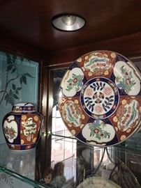 ORIENTAL HAND PAINTED LIDDED JAR AND PLATE