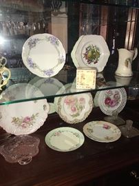 COLLECTIBLE PLATES