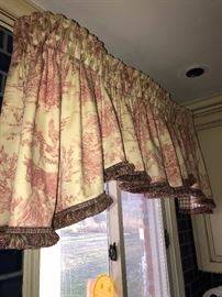 CUSTOM MADE VALANCES -WINDOW TREATMENTS