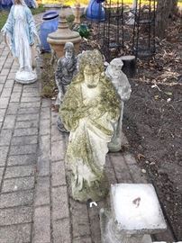 YARD STATUES