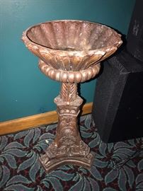 MAITLAND SMITH BRONZE FOOTED BOWL