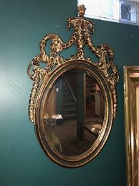 OVAL MIRROR