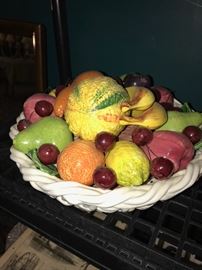 ITALIAN PORCELAIN FRUIT BASKET