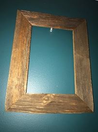 BARN WOOD PICTURE FRAME