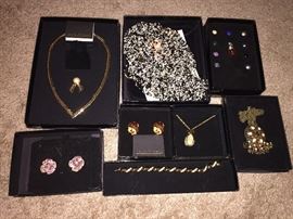 Joan Rivers' fashion jewelry 