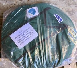 EZ Twist portable pop-up screened room/tent