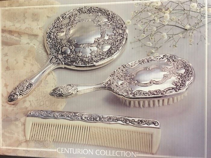 Silverplate vanity set